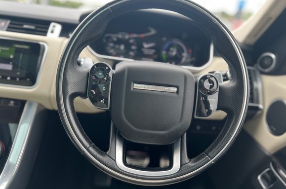 Land Rover Range Rover Sport HSE DYNAMIC AUTO P400e PETROL HYBRID PAN ROOF 35