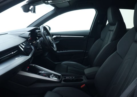 Audi A3 1.0 A3 Sportback 30 TFSI MHEV S Line Semi-Auto 5dr 47