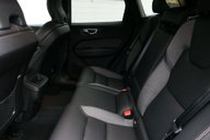 Volvo XC60 2.0 XC60 R-Design B4 MHEV AWD Auto 4WD 5dr 25