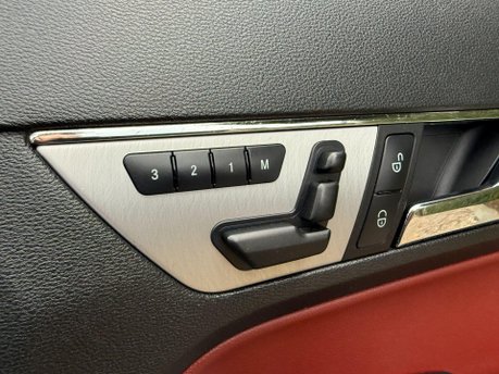 Mercedes-Benz E Class 3.0 E350 CDI V6 BlueEfficiency Sport Cabriolet G-Tronic Euro 5 2dr 22