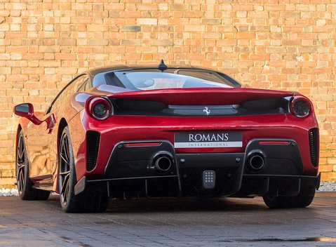 Ferrari 488 Pista 3