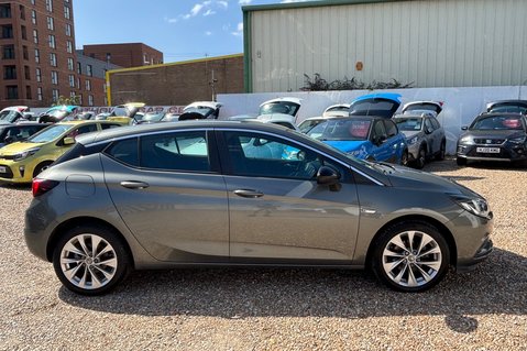 Vauxhall Astra DESIGN S/S.. AUTOMATIC.. 5 SERVICES.. BLUETOOTH.. DAB.. CRUISE CONTROL..A/C 30