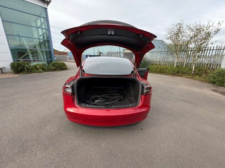Tesla Model 3 Model 3 Performance AWD 4WD 4dr 19
