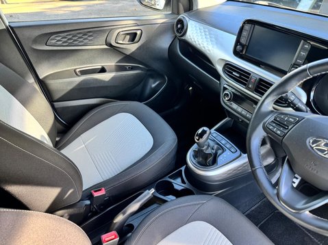 Hyundai i10 MPI PREMIUM 14