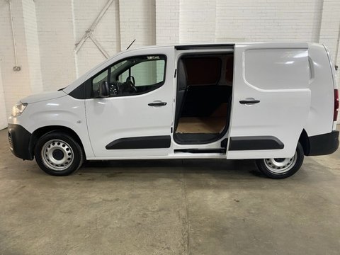 Citroen Berlingo 950 ENTERPRISE EDITION XL BLUEHDI 11