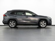 Toyota Rav4 2.5 VVT-h GPF Design SUV 5dr Petrol Hybrid CVT Euro 6 (s/s) (218 ps) 31