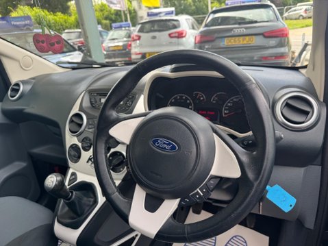 Ford Ka 1.2 Zetec Euro 5 (s/s) 3dr 25