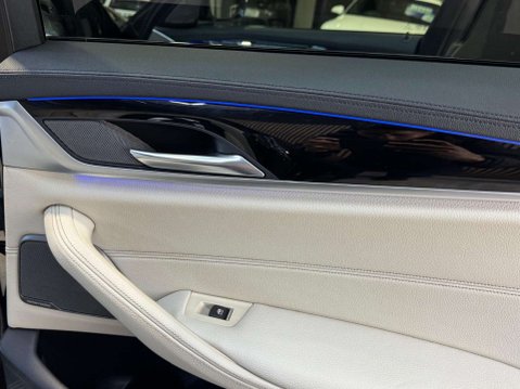 BMW 5 Series 3.0 530d xDrive M Sport Auto 4WD 4dr 67