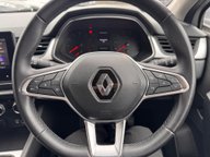 Renault Captur ICONIC TCE 12