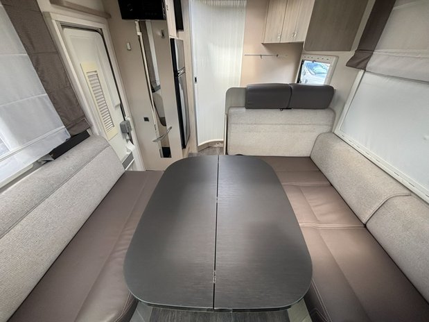 Chausson Flash Automatic | Flash 610 | 4 Berth | 4 Belts | Large Lounge | Rear Bathroom 8