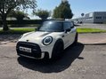 Mini Hatch 1.5 Cooper Sport 3dr 19