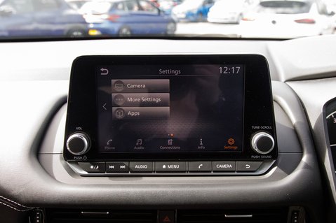 Nissan Qashqai DIG-T ACENTA PREMIUM DCT MHEV 27