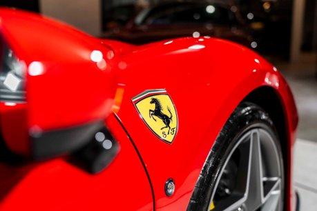 Ferrari F8 Tributo FULL PPF. FULL CARBON FIBRE INTERIOR PACKAGE. PASSENGER DISPLAY. 45