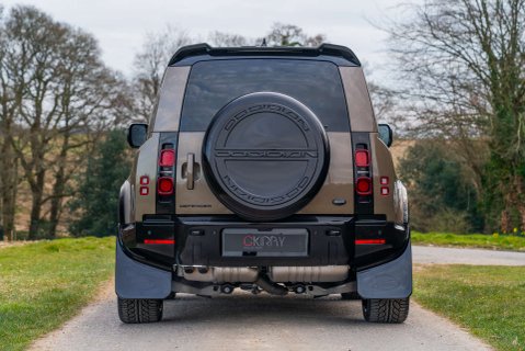 Land Rover Defender D250 X-Dynamic SE HardTop Obsidian WildTrak 21
