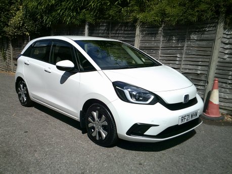 Honda Jazz I-MMD SR ONLY 13,000 MILES FROM NEW