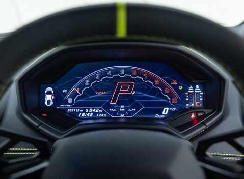 Lamborghini Huracan Tecnica 19