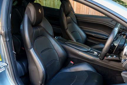 Ferrari GTC4 Lusso T V8 24