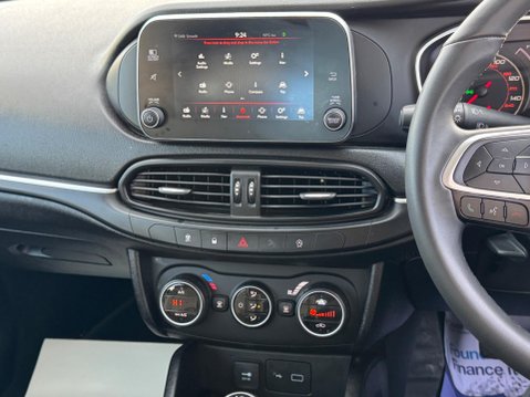 Fiat Tipo 1.6 MultiJetII Lounge Euro 6 (s/s) 5dr 14