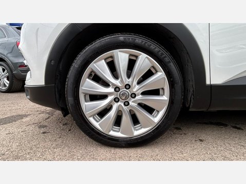 Vauxhall Grandland X 1.2 Turbo Elite Nav Premium Euro 6 (s/s) 5dr 22