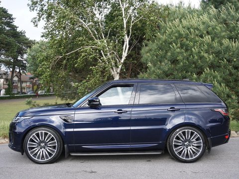 Land Rover Range Rover Sport 3.0 SD V6 HSE Dynamic SUV 5dr Diesel Auto 4WD Euro 6 (s/s) (306 ps) 10
