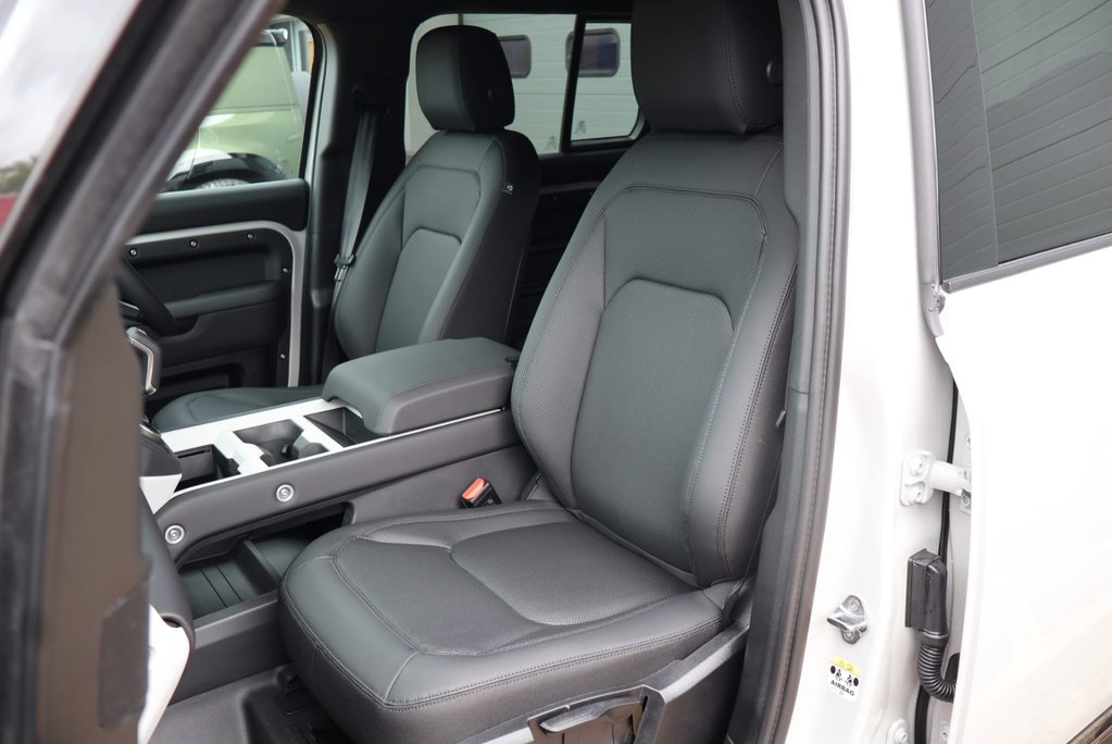 Land Rover Defender 110 D250 HARD TOP  EXPLORE EDITION styled by Seeker with rear seats  24