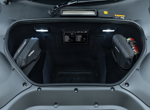 Ferrari 488 Pista 45