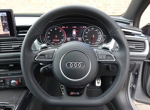 Audi RS6 Avant Performance 26