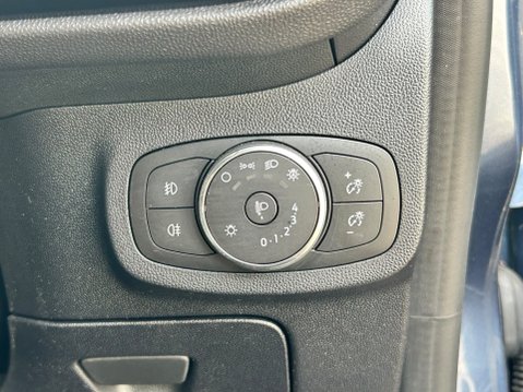 Ford Fiesta TITANIUM X MHEV 24