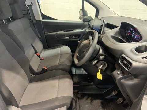 Peugeot Partner BLUEHDI PROFESSIONAL PREMIUM PLUS L1 16