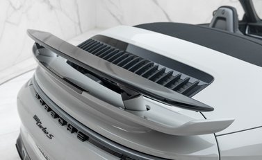 Porsche 911 Turbo S Cabriolet (992) 43