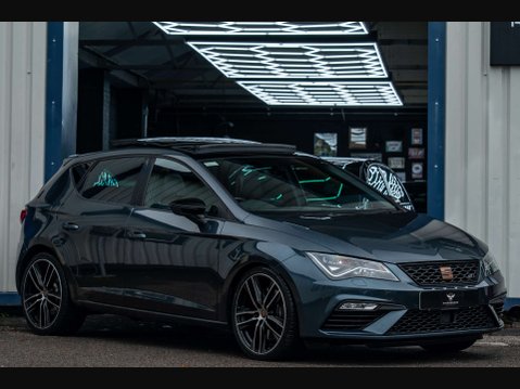 SEAT Leon 2.0 Leon Cupra Luxury 290 TSi Semi-Auto 5dr 5
