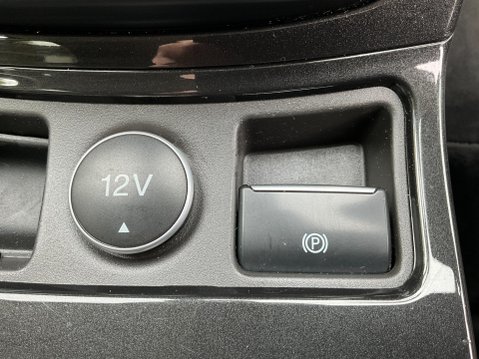 Ford Kuga TITANIUM TDCI 38