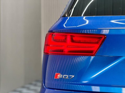 Audi SQ7 4.0 TDI V8 Tiptronic quattro Euro 6 (s/s) 5dr 33