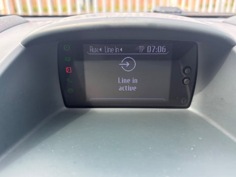 Ford Fiesta TITANIUM 35