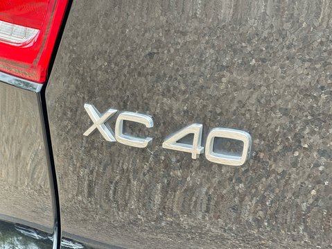 Volvo XC40 B4 INSCRIPTION PRO MHEV 20