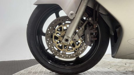 Honda VFR 1998 69K PROJECT BIKE VERY CLEAN SPARES OR REPAIR INJECTED NO VTEC 800CC 25