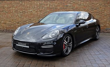 Porsche Panamera Turbo 27