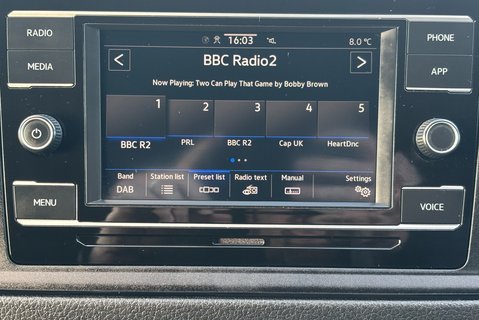 Volkswagen Crafter CR35 140 ps Tdi L2 H2 Trendline Panel Van - No VAT 25