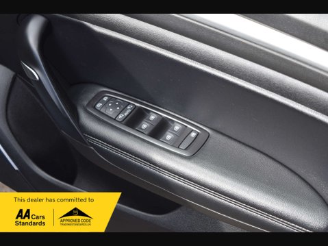 Renault Megane 1.5 Megane Dynamique Nav dCi 5dr 37