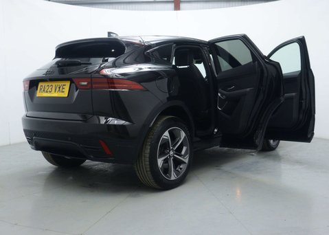 Jaguar E-Pace 1.5 P300e 11.5kWh R-Dynamic SE Black SUV 5dr Petrol Plug-in Hybrid Auto AWD 68