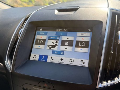 Ford S-Max 2.0 S-Max Titanium TDCi 5dr 22