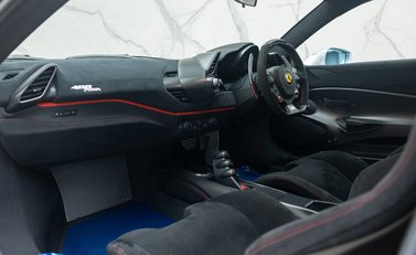 Ferrari 488 Pista Piloti 19