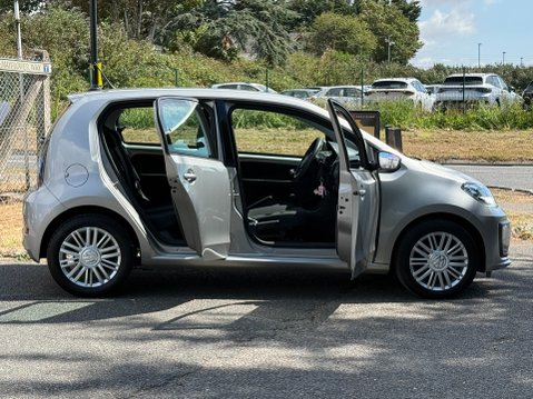 Volkswagen Up MOVE UP 1 OWNER 3
