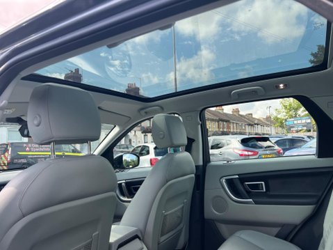 Land Rover Discovery Sport 2.0 TD4 HSE Luxury Auto 4WD Euro 6 (s/s) 5dr 34