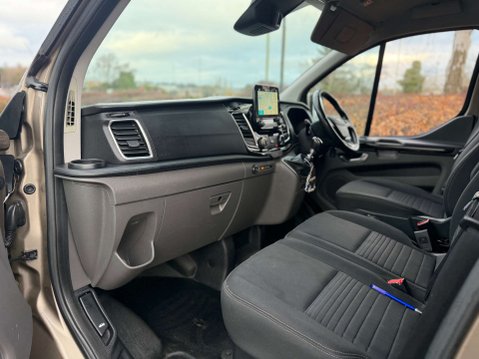Ford Transit Custom 2.0 Transit Custom 300 Limited 19