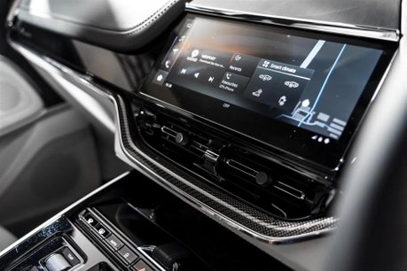 Aston Martin DBX 707 V8. VAT Q. Q PAINTWORK. 40K IN OPTIONS. DUOTONE INTERIOR. H & C SEATS. 40