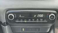 Toyota Yaris 1.5 VVT-h Design Hatchback 5dr Petrol Hybrid E-CVT Euro 6 (s/s) (116 ps) 25