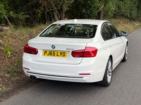 BMW 3 Series 2.0 320i Sport 4dr 22