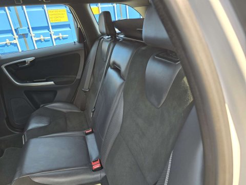 2017 Volvo XC60 thumbnail 8