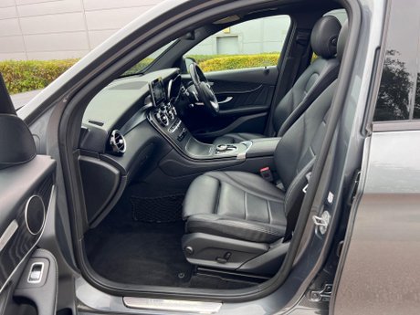 Mercedes-Benz GLC 2.1 GLC250d AMG Night Edition G-Tronic+ 4MATIC Euro 6 (s/s) 5dr 33
